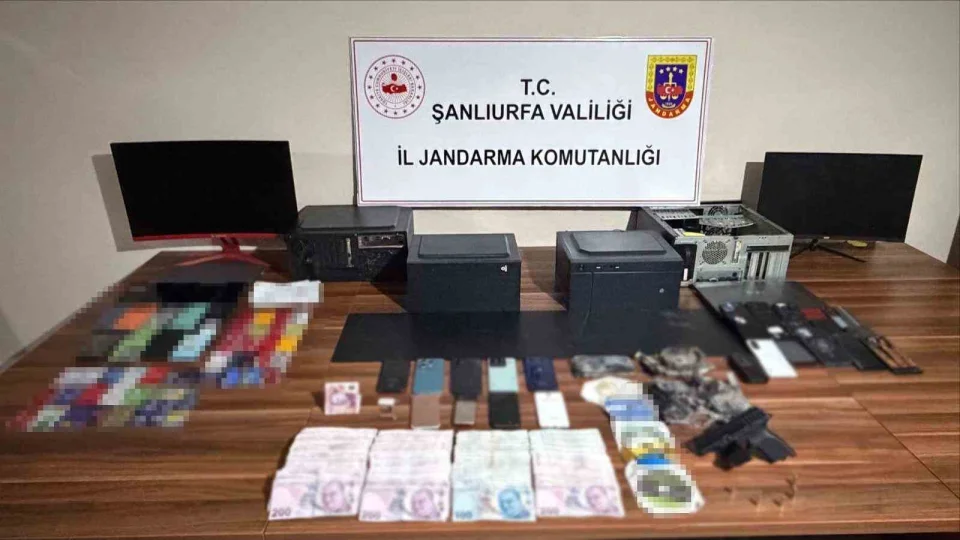 �anl�urfa'da doland�r�c�l�k operasyonu: 14 g�zalt�