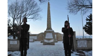 Sar�kam�� �ehitleri i�in eksi 10 derecede sayg� n�beti