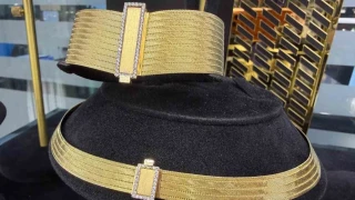 Sava���lar�n z�rh�ndan d���nlerin ba� tac�na