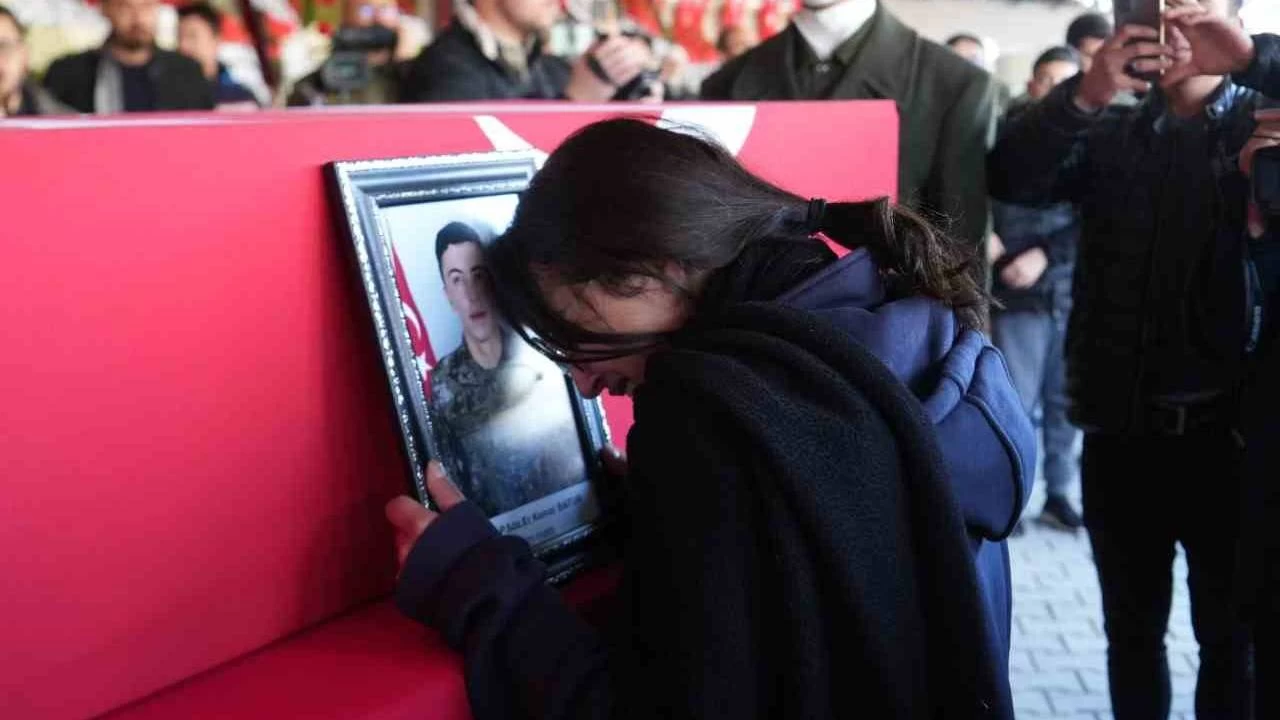 Şehit Batur'u memleketi Niğde'de binler uğurladı