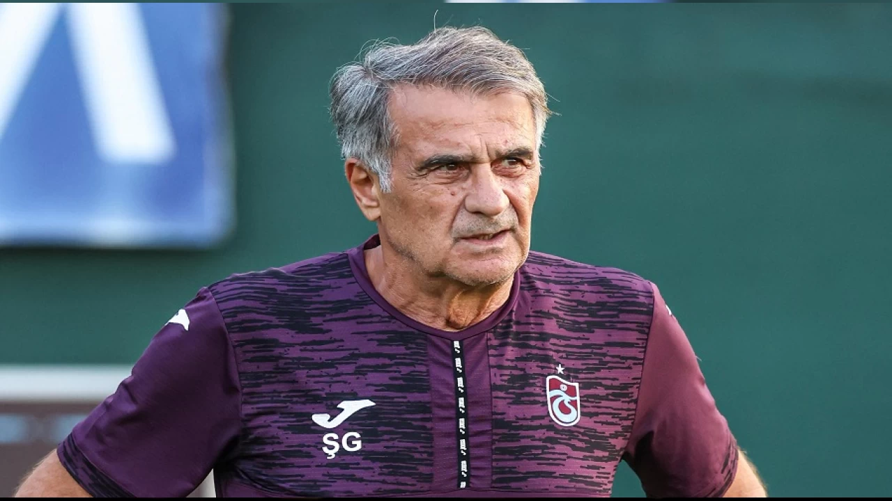 Şenol Güneş Trabzonspor'a resmi imzayı attı