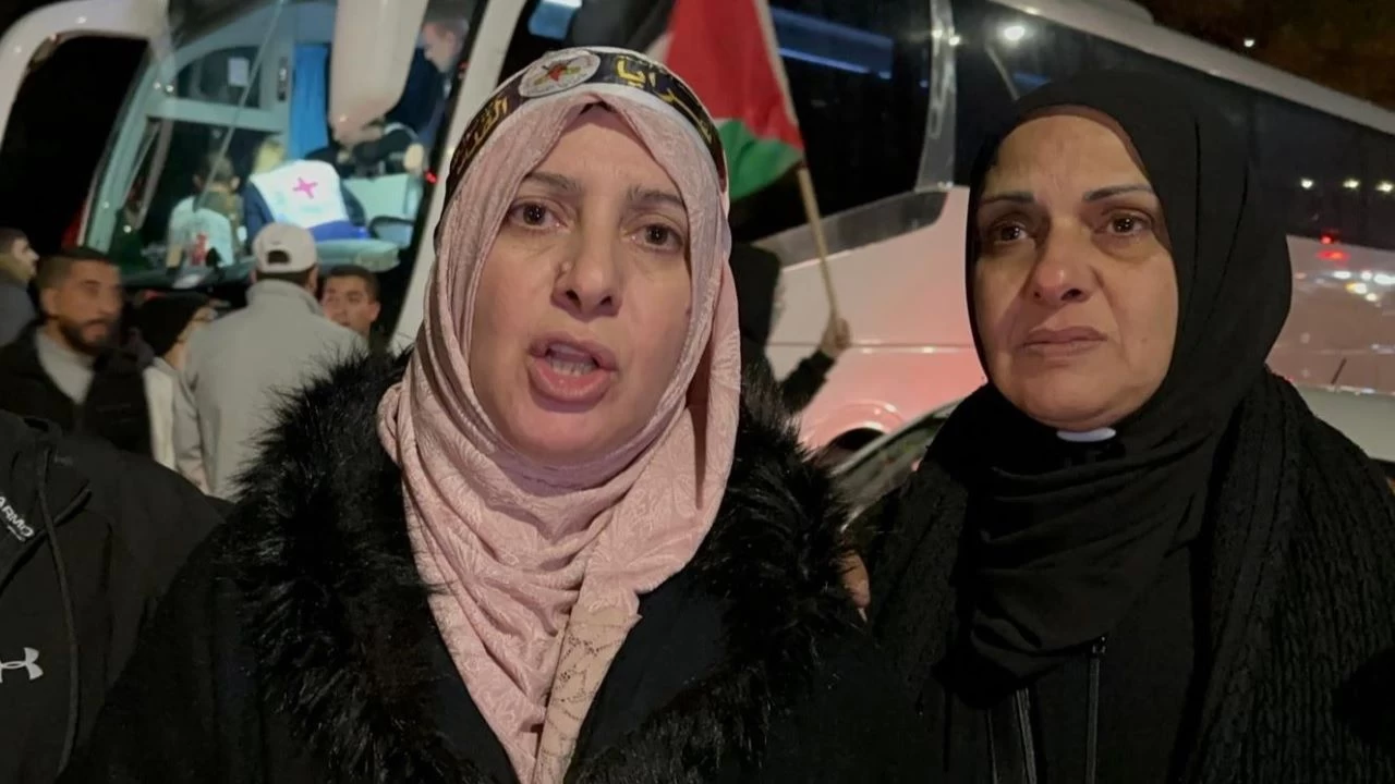 Serbest bırakılan Filistinli kadın esir işkence gördüklerini söyledi