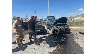 Siirt'te trafik kazas: 1'i ar 4 yaral