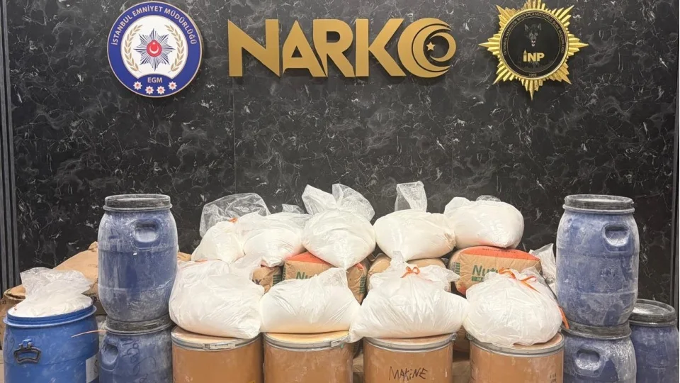 �i�li'de 297 kilogram uyu�turucu ele ge�irildi