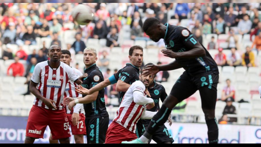 Sivasspor evinde yine kazanamadı