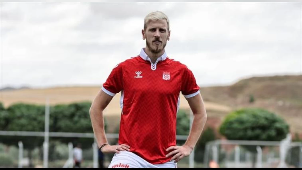 Sivasspor ile Avrupa hedefine odaklandı