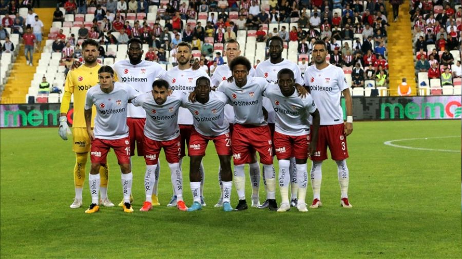 Sivasspor yeni sezonda galibiyete hasret kald