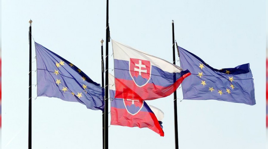 Slovakya'da milli marş yasağı