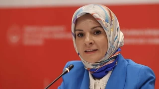 Sosyal medyaya ya� s�n�rlamas� geliyor