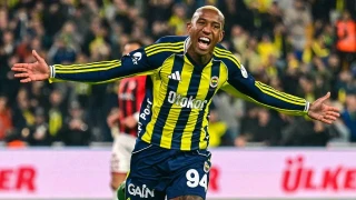 Talisca Fenerbah�e�den ayr�l�yor mu?