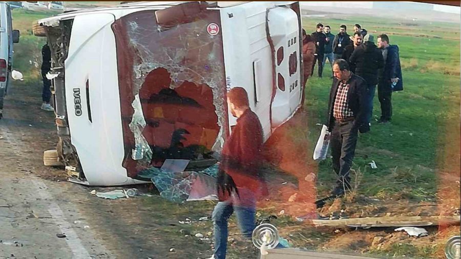 Tekirda�'da i��i servisi kaza yapt�: 14 yaral�