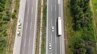 TEM Otoyolu'nda 4 gn boyunca stanbul istikametine trafik tek istikametten salanacak