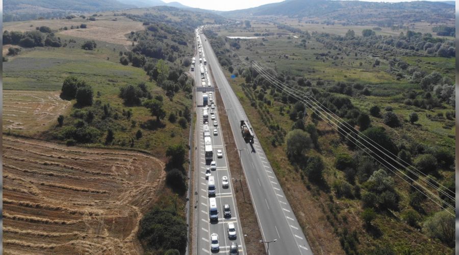 TEM'in Ankara yönü trafiğe kapatıldı