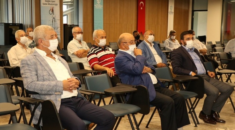 Ticari taksi s�r�c�lerine Covid-19 e�itimi