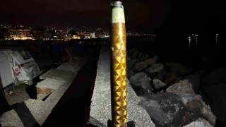Trabzon'da sahile vuran roket parçası incelemeye alındı