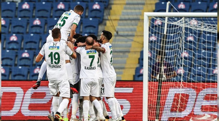 Transferden 300 milyon liralık gelir