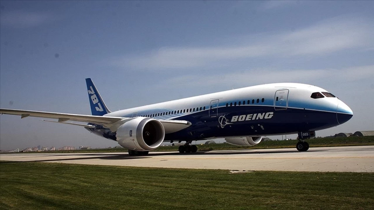 Trump, Boeing'i iflastan kurtaracak