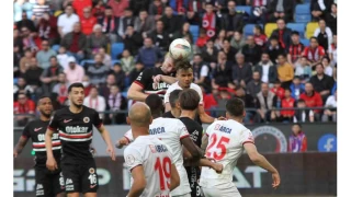 Tuncay Şanlı Çorum serüvenine galibiyetle başladı