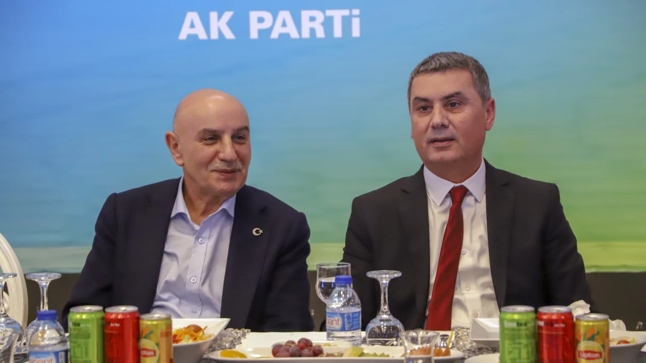 Turgut Altınok Mansur Yavaş'ı eleştirdi