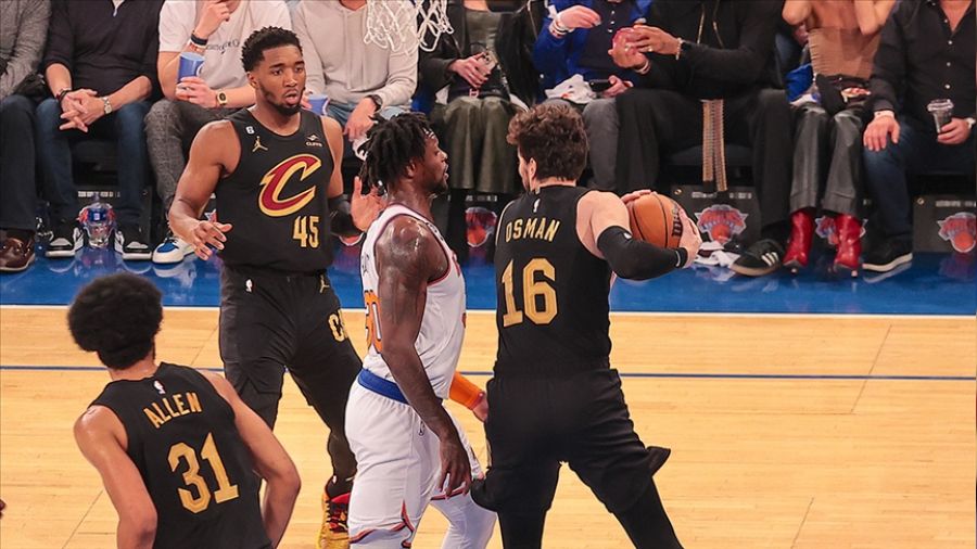Türk derbisinde Cedi Osman kazandı