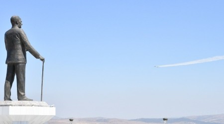 Türk Yıldızları Balıkesir semalarında