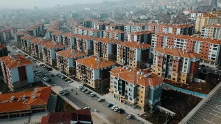 Türkiye'de konut satışları gerilemeye devam ediyor