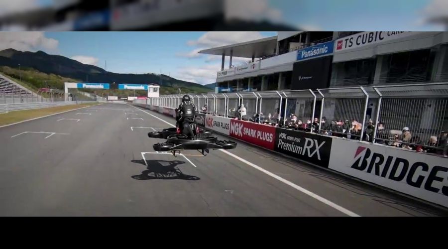 Uçan motosiklet satışa sunuldu