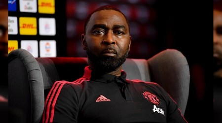 United'da koronavirs alarm