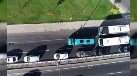 Uyanık minibüsçü polis dronundan kaçamadı