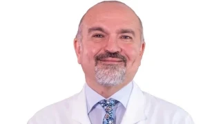 Uzman�ndan uyar�: Risk fakt�rleri gen� ya�lara indi