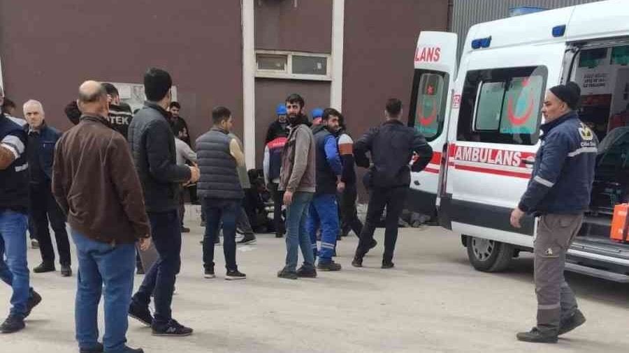 Yalova'daki tersanede patlama: 3 yaralı