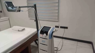 Yapay zeka destekli robotik lazer ile ameliyatsz tedavi