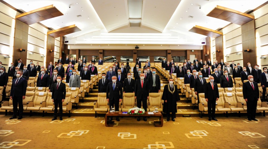 Yargının tepesinden 'adil yargılama' isyanı
