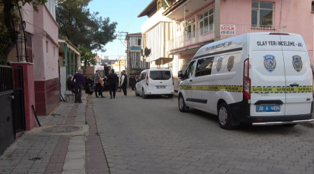 Yaşlı adam metruk evde ölü bulundu