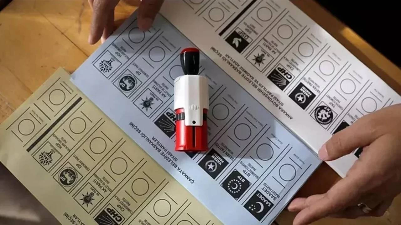 Yine aynı skandal: Aynı zarfta 2 pusula geçerli 2'si iptal!