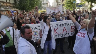 Yunanistan'da salklar 2 gnlk greve gidiyor