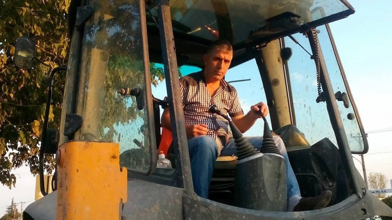Yunanistan'ın sınırda gözaltına aldığı kepçe operatörü vefat etti