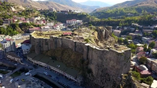 Zamanın tanığı: Bitlis Kalesi'nin gizemli tarihi
