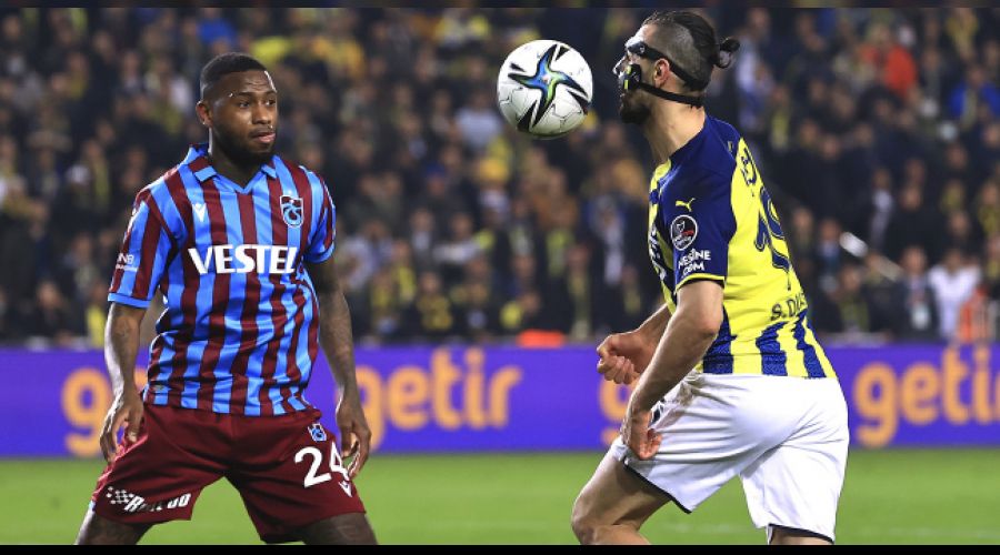 10 kişilik Fener Trabzonspor'a geçit vermedi