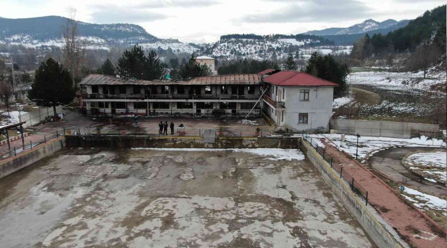 11 öğrencinin kaldığı tesiste korkutan yangın
