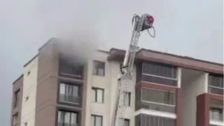 14 katl� binada can pazar�: Apartmandakiler tahliye edildi