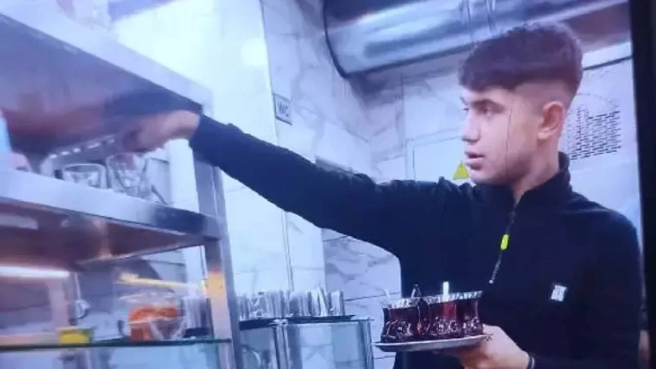 16 ya��ndaki Kendal'�n �l�m�ne ili�kin davada bir san��a m�ebbet 