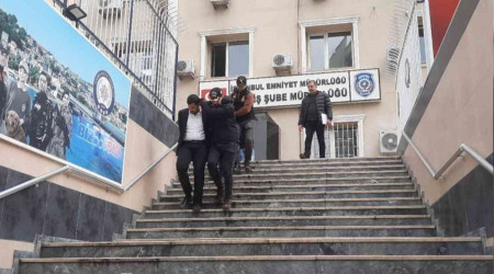 250 bin dolar değerindeki yüzüğü alıp parayı ödemeden kaçan 3 şahıs yakalandı