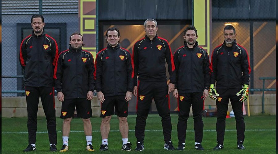 29. teknik direkt�r Kemal �zde�