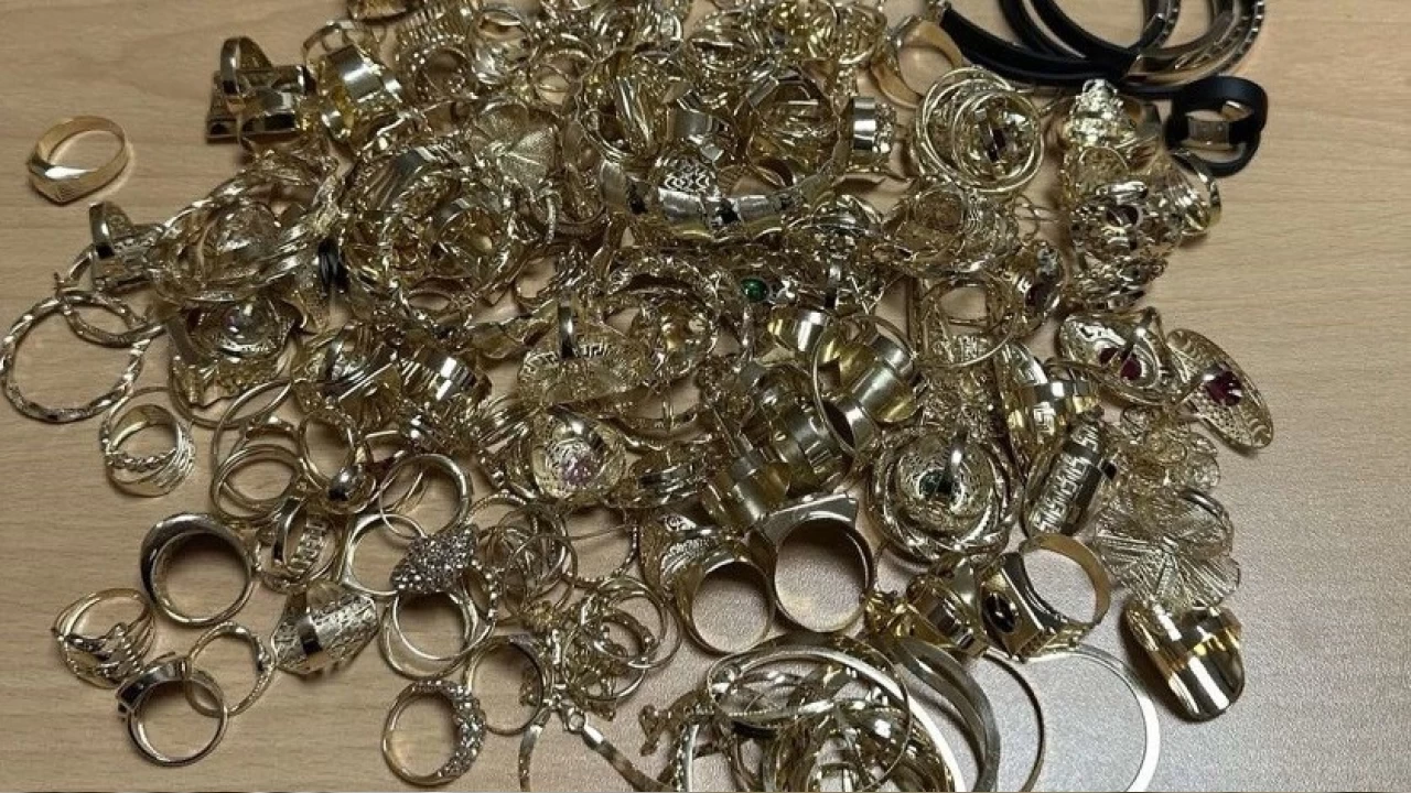 40 bin euro değerindeki takılar Bulgar gümrüğüne takıldı