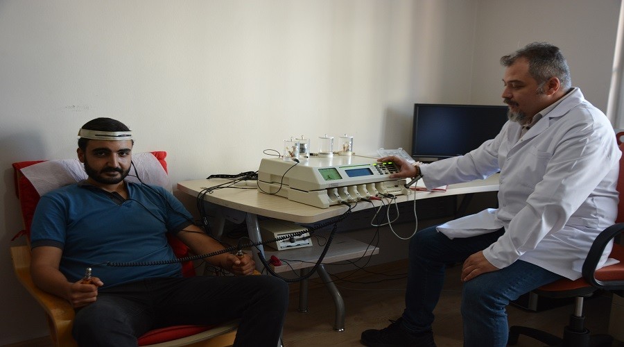 45 yıl içtiği sigaradan tek seansta kurtuldu