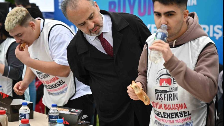 7 dakikada 7 pide yedi, 5 çeyrek altın kazandı