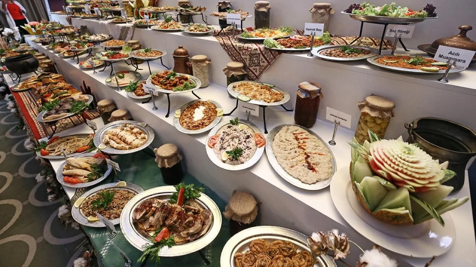 Adana Lezzet Festivali'nin haz�rl�klar� tamamland�: Oteller doldu