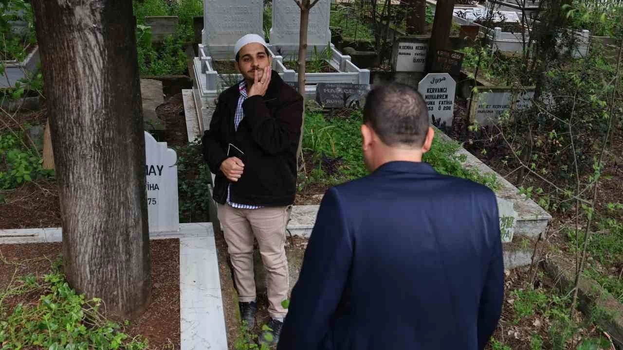 Adana'da mezarlıkta 'Sahte hoca' denetimi