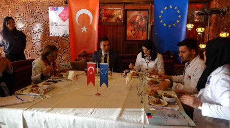 Adana'nın lezzetleri yarıştı